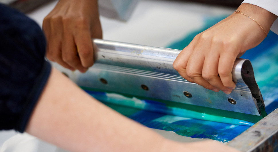 Workshops - Screen Time: Screen Printing On Paper and Fabric