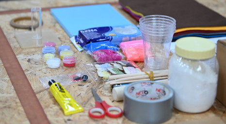 Summer Club - SUMMER CLUB (Ages 6-10): Transfers and Marble Clay, Geometric Vases and Figurines, and Characters Design